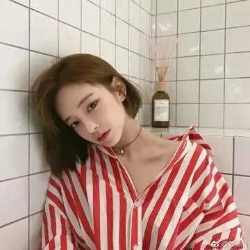 帝乃三姐妹原来很好搞定。 封面