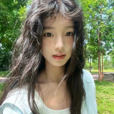 四季之春 封面